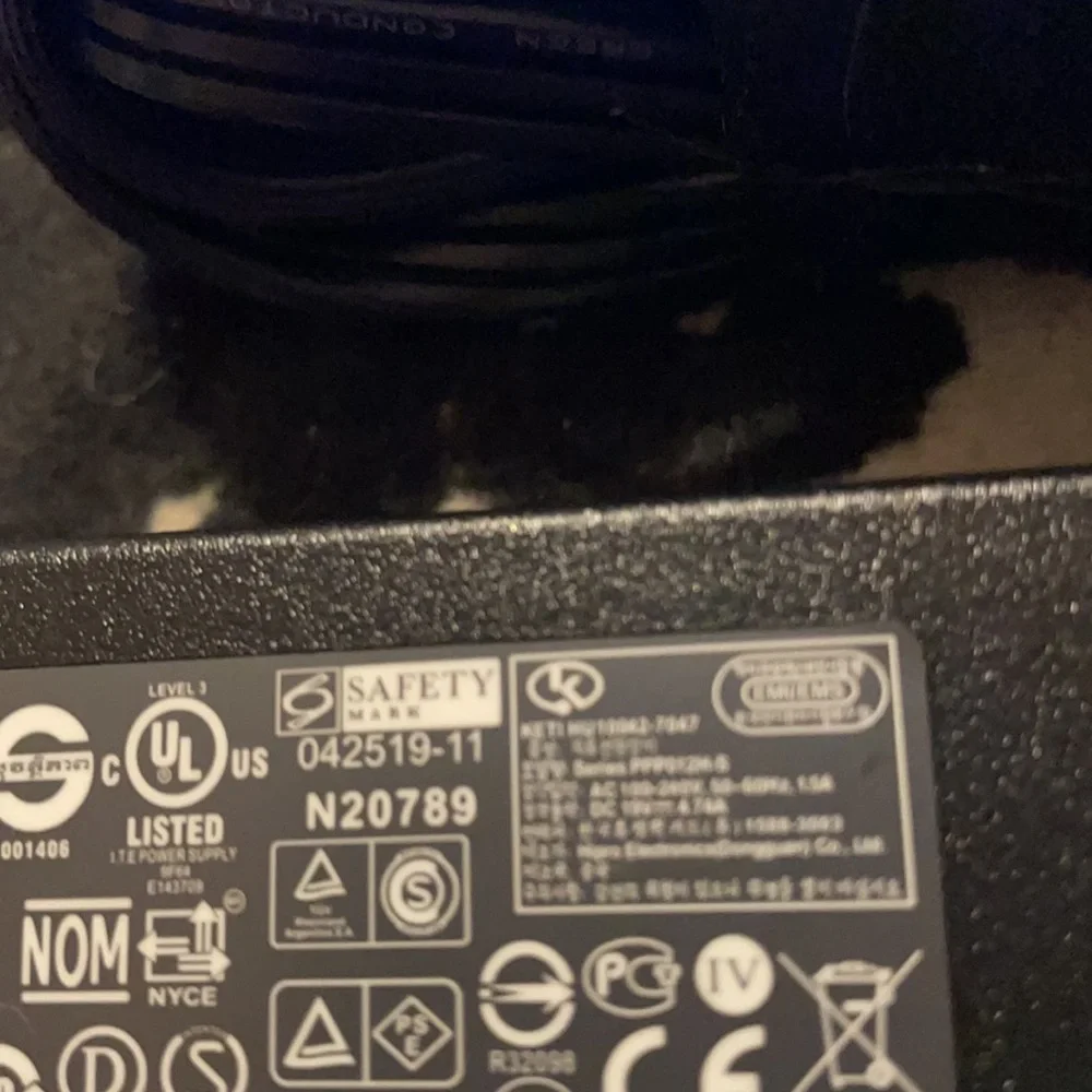 HP AC Adapter PPP012H-S